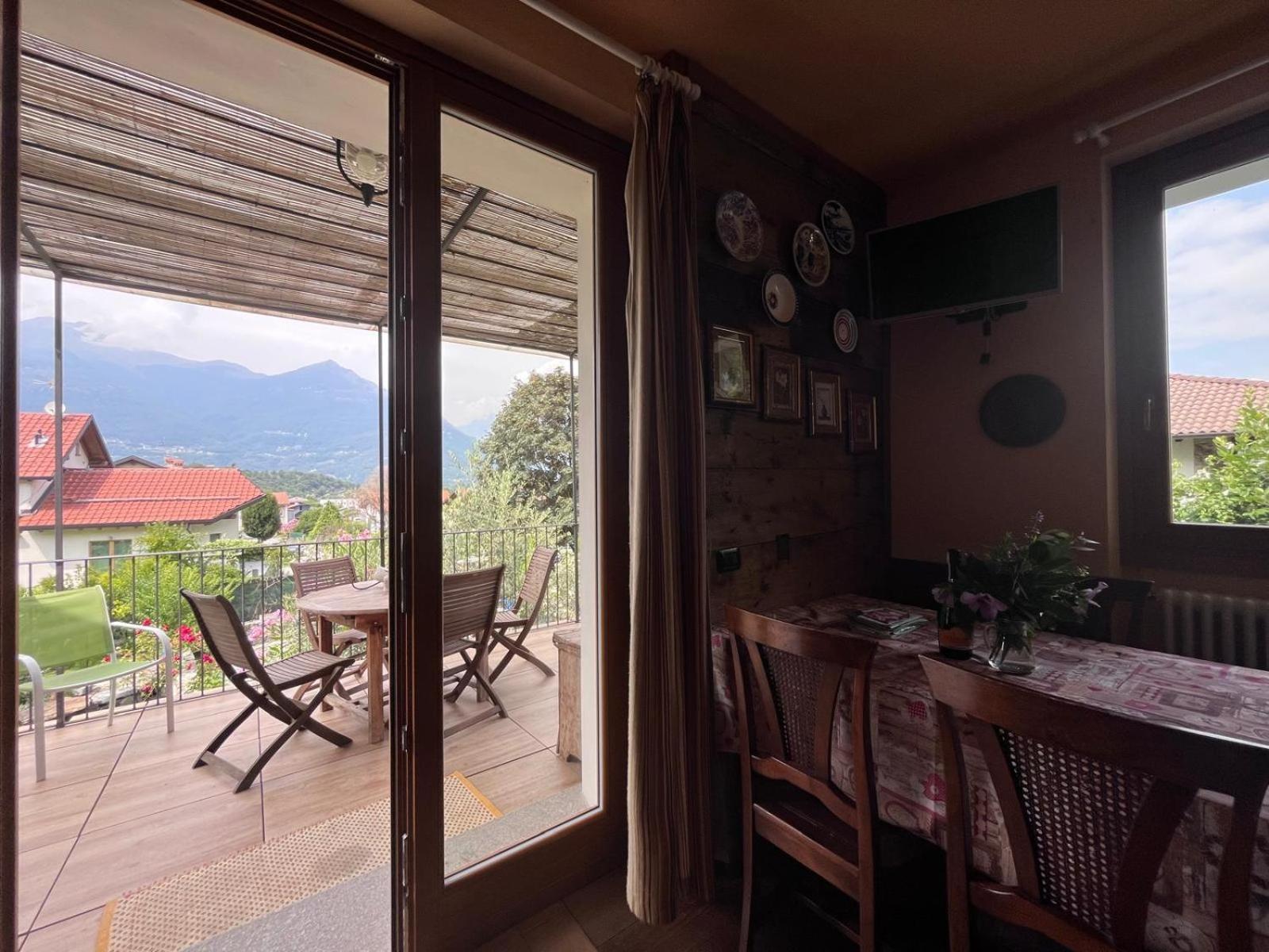 Casa Unica- Da Bruno Apartment Colico Bagian luar foto